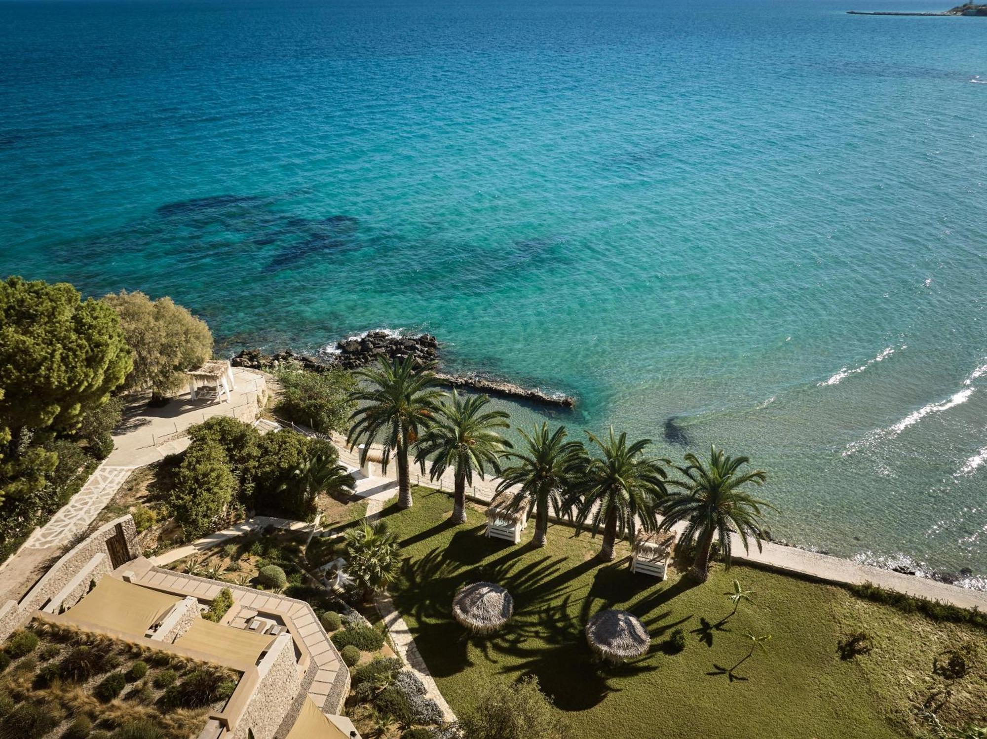 Calypso Villas Amoudi Exterior photo