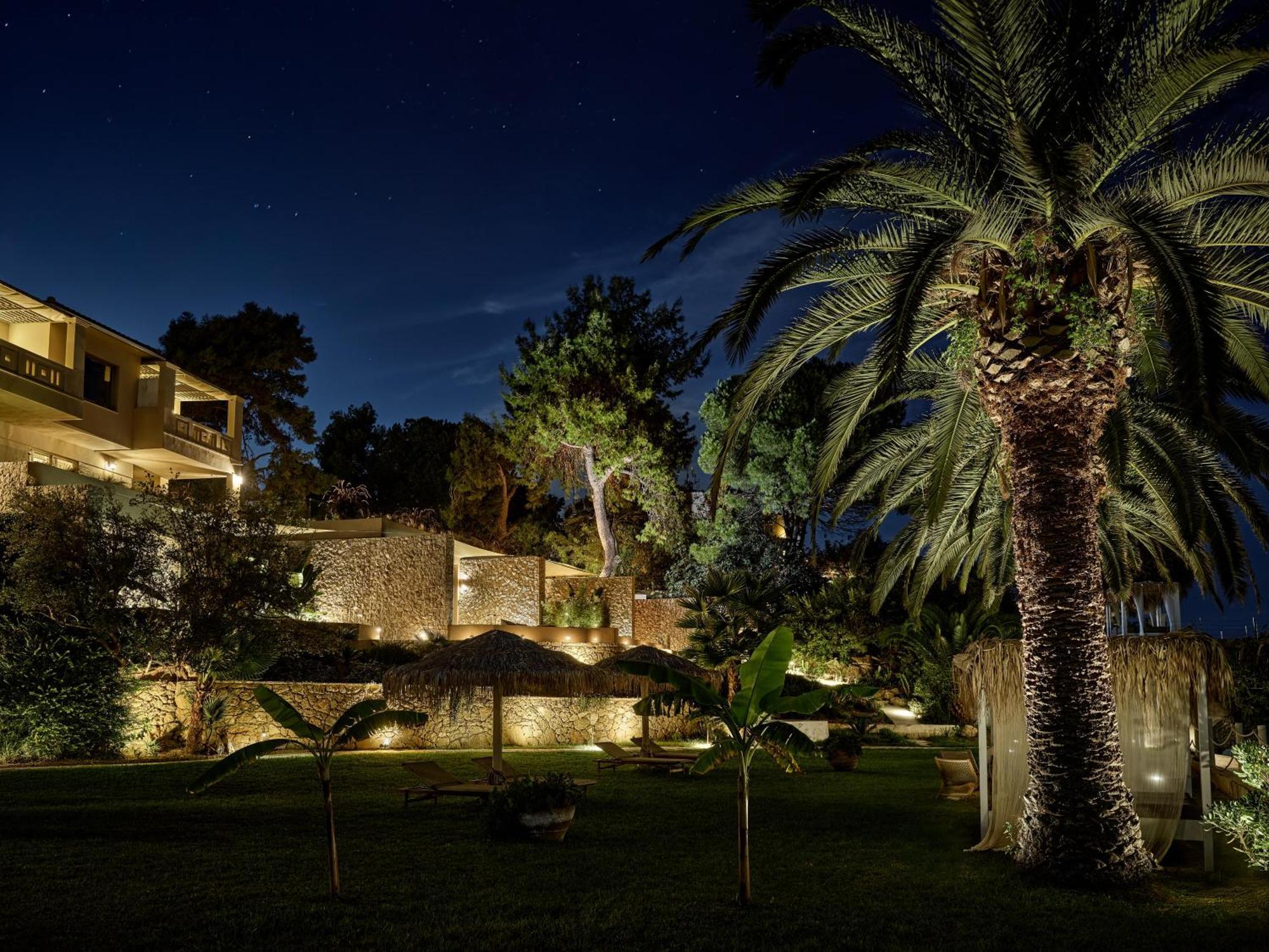Calypso Villas Amoudi Exterior photo